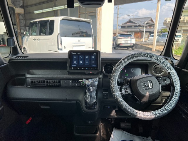 N-BOXカスタムコーディネートスタイル モノトーン