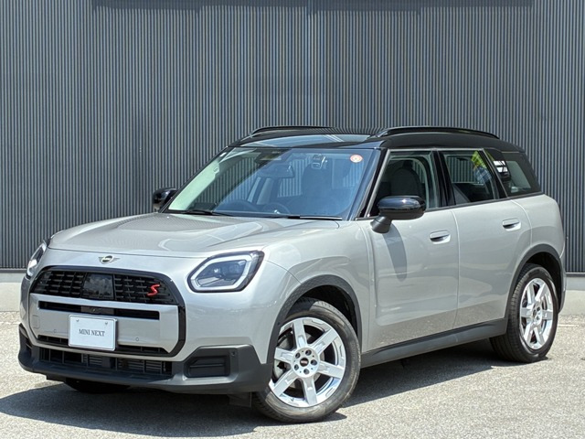 ミニカントリーマンS ALL4 DCT 4WD