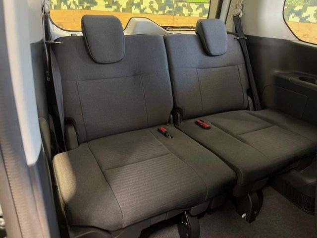 3��ڃV�[�g�͂�������ԗǍD����l�ł��������ƍ����Ē����܂��̂ŁA��l���ł̂��o���������N���N�ł��􂲉Ƒ��ŁA�C�̒m�ꂽ���ԂŁA�h���C�u�ɍs���̂��y���݂ł��ˁ�