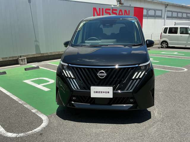 セレナ1.4 e-4ORCE ハイウェイスターV NissanConnectインフォテインメントシステム 4WD