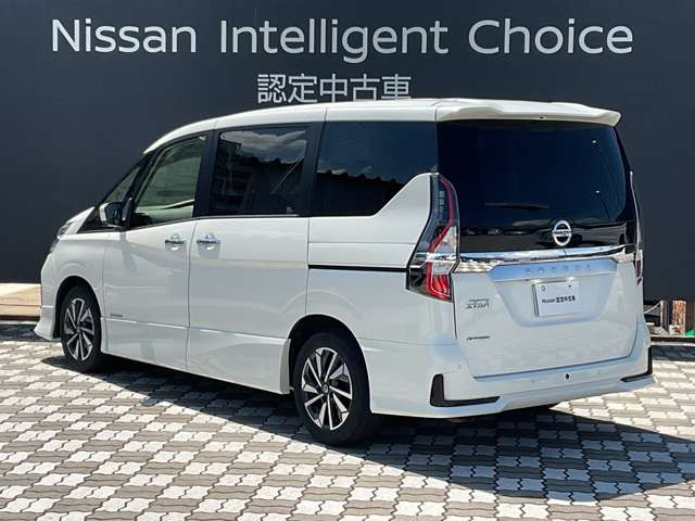 セレナ2.0 ハイウェイスターV