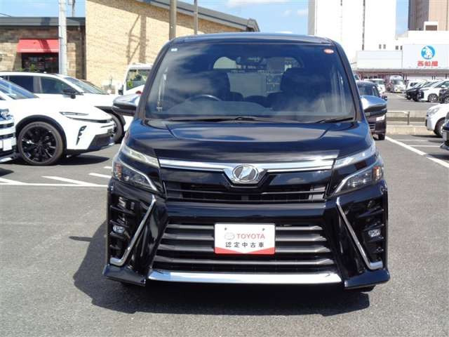 ヴォクシー2.0 ZS 煌