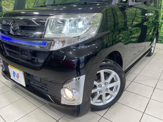 �yLED�w�b�h���C�g�z���V����ԑ��s�����ǍD�Ȏ��E���m�ۂ����S���ĉ^�]�ł��鍂�P�xLED�w�b�h���C�g�𑕔�!�_�����x�������A����d�͂��}�����Ă��܂��B