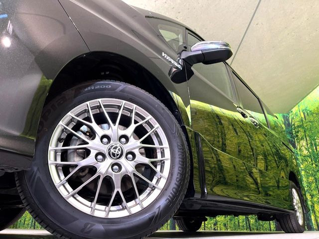 �y����16�C���`�A���~�z�C�[���z�O�ςɃ}�b�`���������A���~�z�C�[���𑕒����Ă���܂��B�e��ЊO�A���~�z�C�[����A�X�^�b�h���X�^�C�����戵�����Ă���܂��B���񂲑��k������