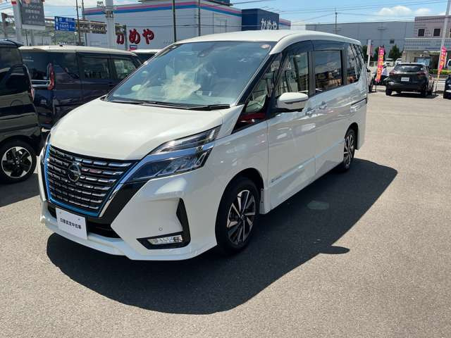 セレナ1.2 e-POWER ハイウェイスターV