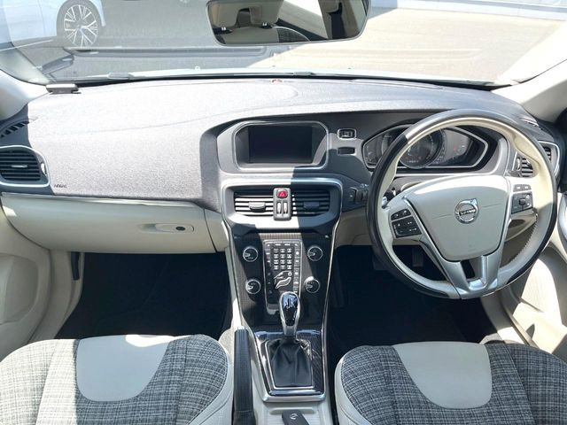 V40T3 モメンタム