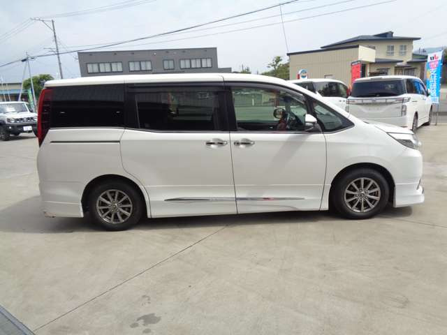 エスクァイア2.0 Gi 4WD