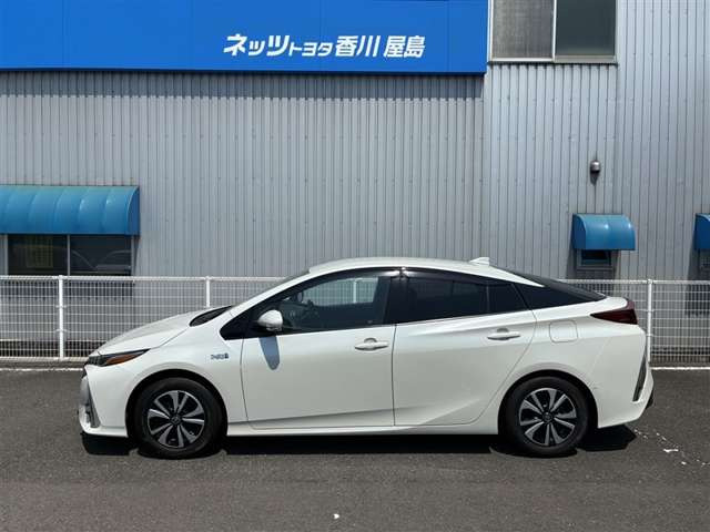 プリウスPHV1.8 A