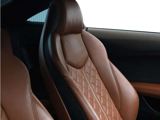 TTクーペ45 TFSI クワトロ 4WD