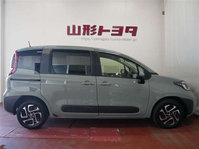 シエンタハイブリッド 1.5 Z E-Four 4WD