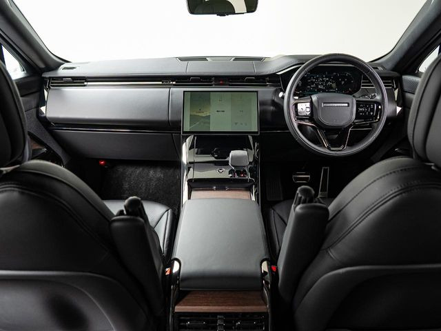 レンジローバースポーツダイナミック HSE 3.0L D300 ディーゼル 4WD