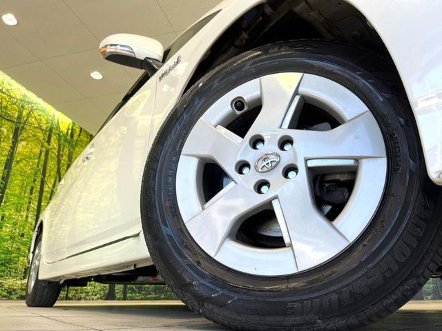 �y����15�C���`�A���~�z�C�[���z�O�ςɃ}�b�`���������A���~�z�C�[���𑕒����Ă���܂��B�e��ЊO�A���~�z�C�[����A�X�^�b�h���X�^�C�����戵�����Ă���܂��B���񂲑��k����������