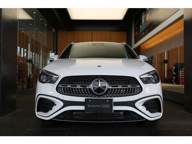 GLAクラスGLA200 d 4マチック アーバン スターズ 4WD