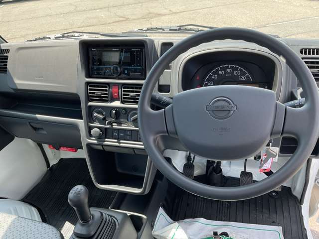 クリッパートラックDX 4WD