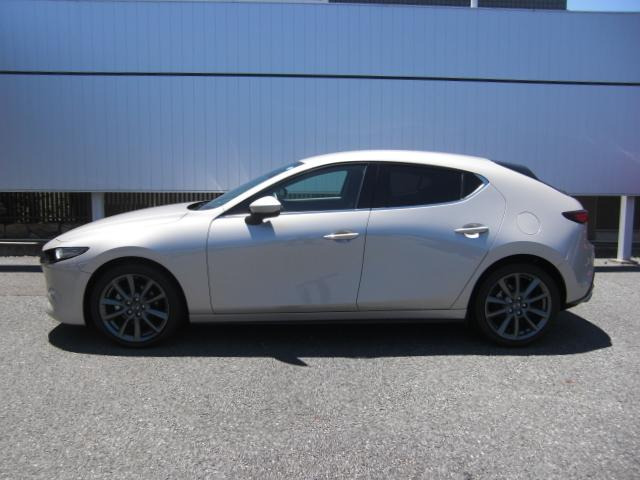 MAZDA3ファストバック1.8 XD プロアクティブ ツーリング セレクション