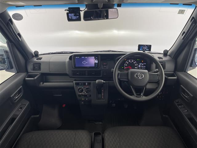 ピクシスバンクルーズターボ 4WD