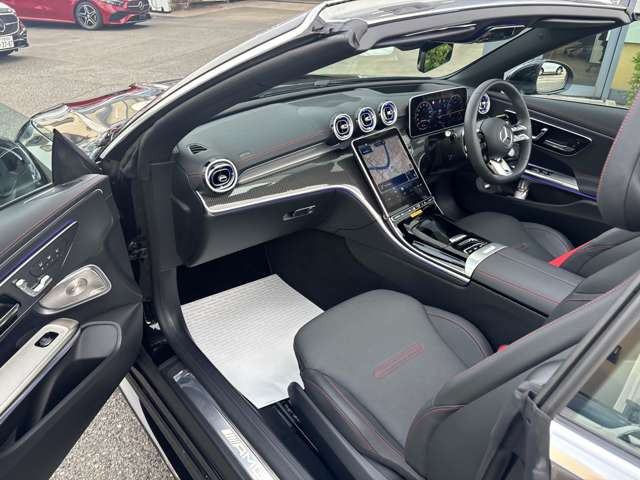 CLEカブリオレAMG CLE53 4マチックプラス (ISG) 4WD