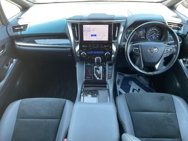 アルファードハイブリッド 2.5 S タイプゴールド E-Four 4WD