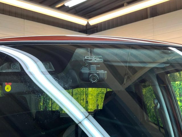 �y�h���C�u���R�[�_�[�z�h���C�u���R�[�_�[����!���s���͂������A������^�]�⎖�̂ɑ��������ہA�f���ŋL�^���A����̃��X�N�ɔ����܂��B���L�^�pSD�J�[�h�͂��q�l�����g�ł��������������K�v������܂��B