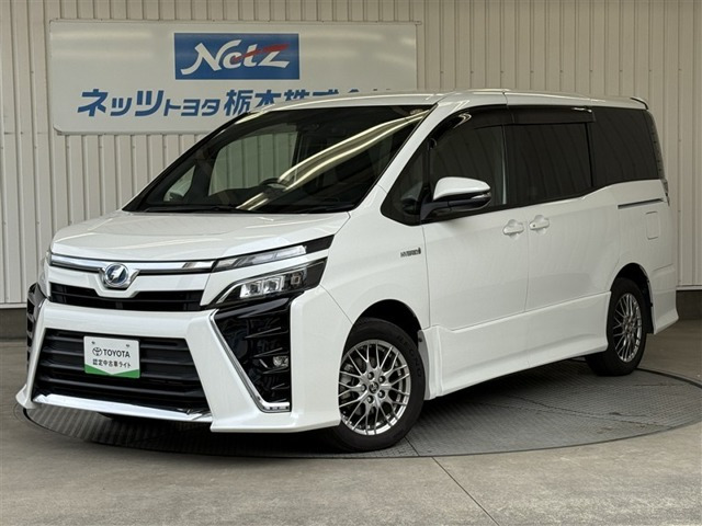 ヴォクシー1.8 ハイブリッド ZS