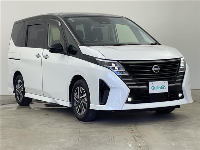 セレナ1.4 e-POWER ハイウェイスターV