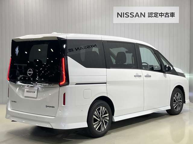 セレナ1.4 e-POWER ルキシオン