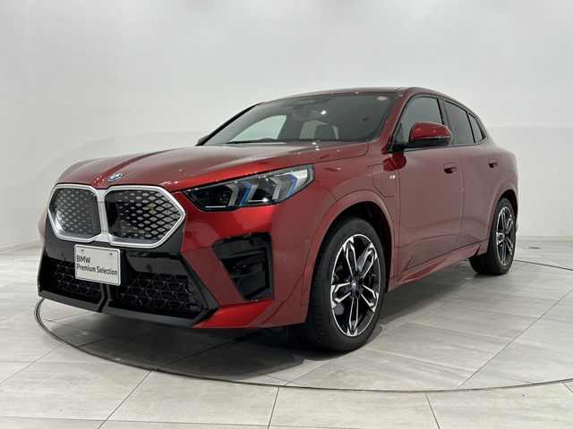 iX2xドライブ30 Mスポーツ 4WD