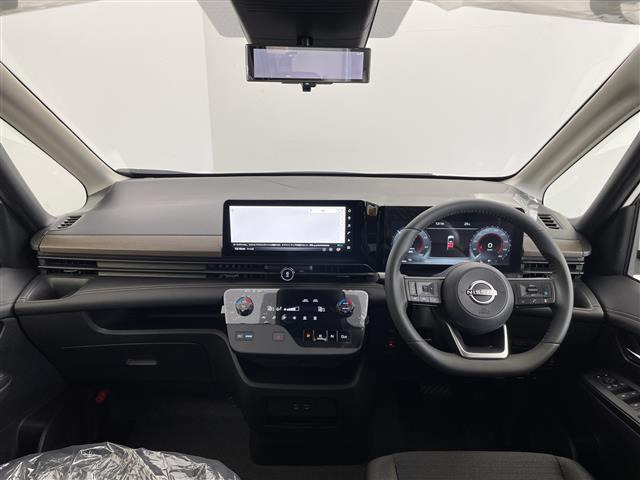 セレナ1.4 e-POWER ハイウェイスターV