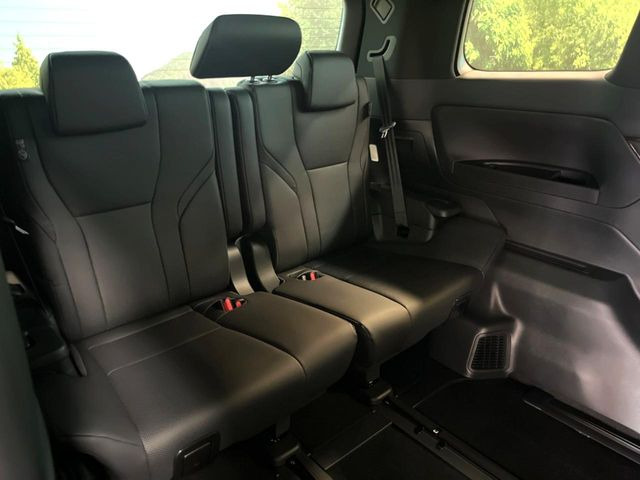 3��ڃV�[�g�͂�������ԗǍD����l�ł��������ƍ����Ē����܂��̂ŁA��l���ł̂��o���������N���N�ł��􂲉Ƒ��ŁA�C�̒m�ꂽ���ԂŁA�h���C�u�ɍs���̂��y���݂ł��ˁ�