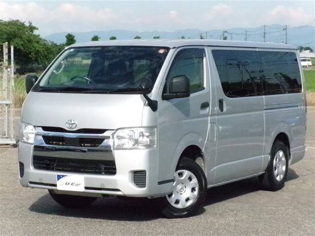 ハイエースバン