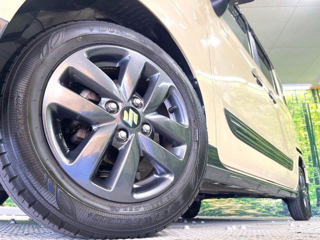 �y����14�C���`�A���~�z�C�[���z�O�ςɃ}�b�`���������A���~�z�C�[���𑕒����Ă���܂��B�e��ЊO�A���~�z�C�[����A�X�^�b�h���X�^�C�����戵�����Ă���܂��B���񂲑��k����������