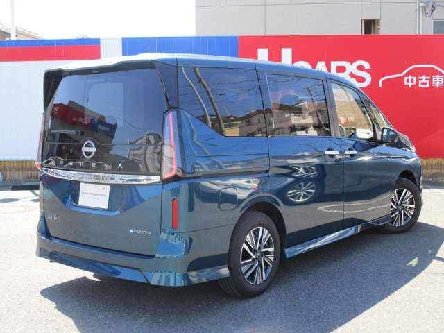 セレナ1.4 e-POWER ハイウェイスターV