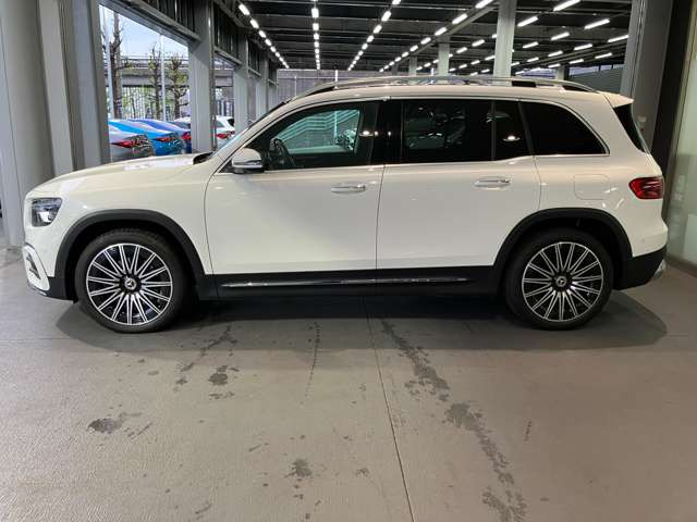 GLBGLB200d 4マチック AMGラインパッケージ 4WD