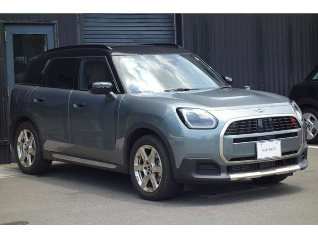 ミニカントリーマンS ALL4 DCT 4WD