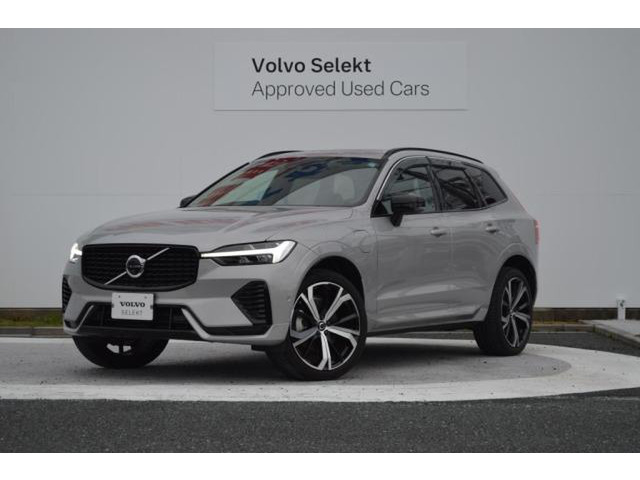 XC60リチャージ アルティメット T6 AWD PHEV 4WD