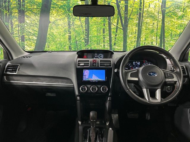 フォレスター2.0 エックスブレイク 4WD