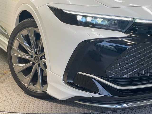 �y4��LED�w�b�h���C�g�z�X�^�C���b�V���Ȍ����ڂ�4��LED�w�b�h���C�g�𑕔���X�^�C�������łȂ��A��Ԃ̑��s�����E�ǍD�ň��S���Ă���肢�������܂��B