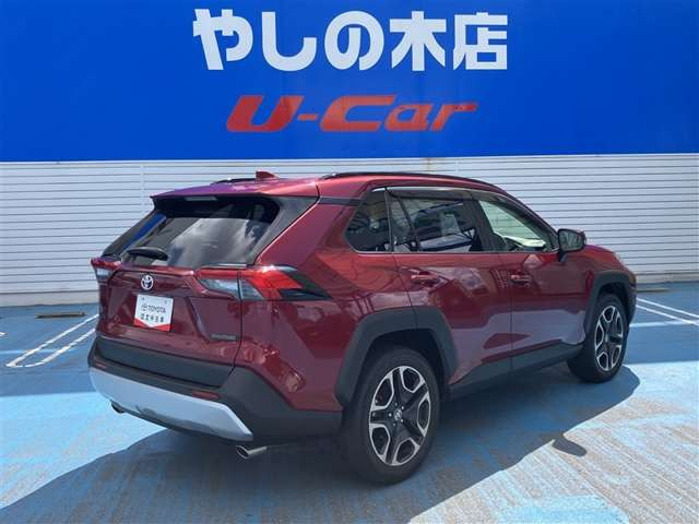 RAV42.0 アドベンチャー 4WD