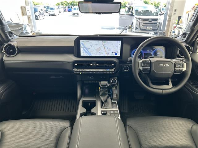ランドクルーザー2502.8 VX ディーゼル 4WD