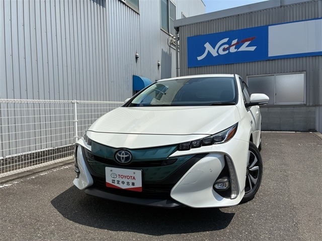 プリウスPHV1.8 A