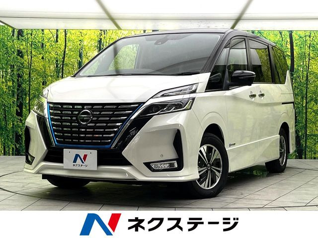 セレナ1.2 e-POWER ハイウェイスターV