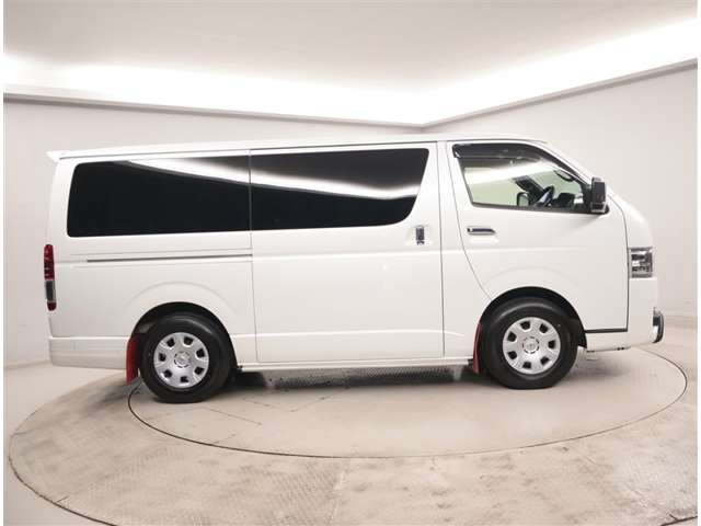 ハイエースバン
