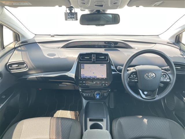プリウス1.8 S セーフティ プラスII