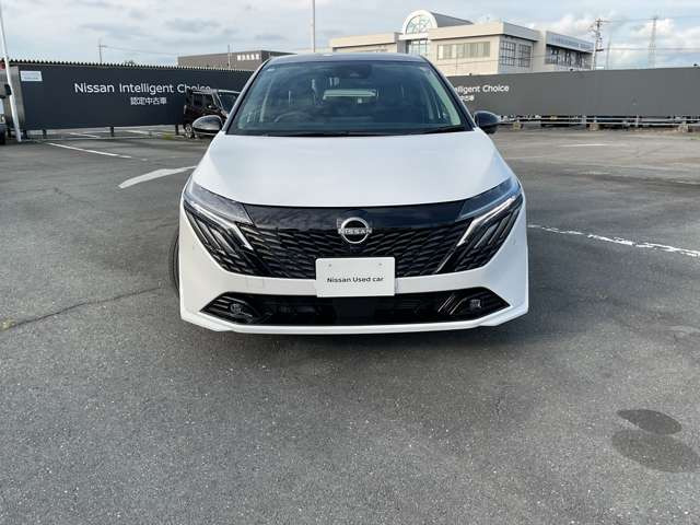 ノートオーラ1.2 G レザーエディション