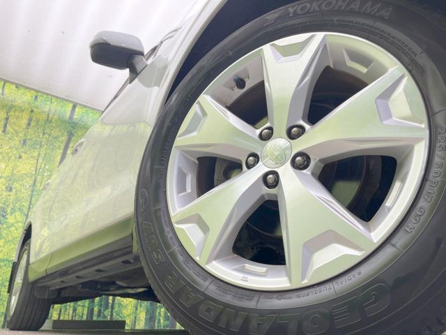 �y����17�C���`�A���~�z�C�[���z�O�ςɃ}�b�`���������A���~�z�C�[���𑕒����Ă���܂��B�e��ЊO�A���~�z�C�[����A�X�^�b�h���X�^�C�����戵�����Ă���܂��B���񂲑��k����������