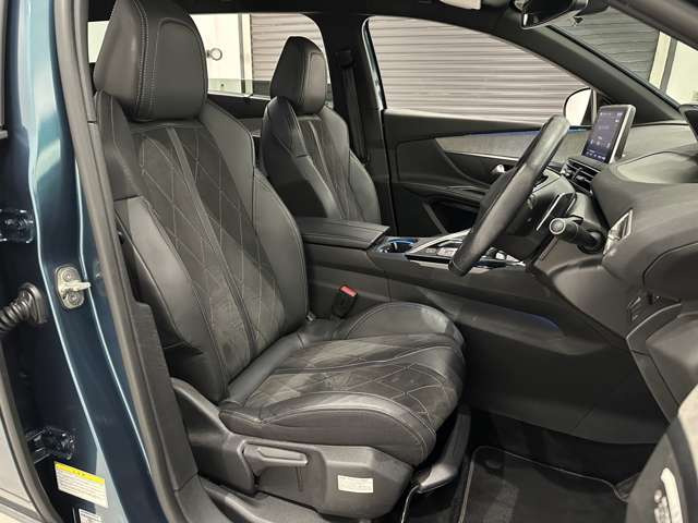 5008GT ブルーHDi ディーゼル