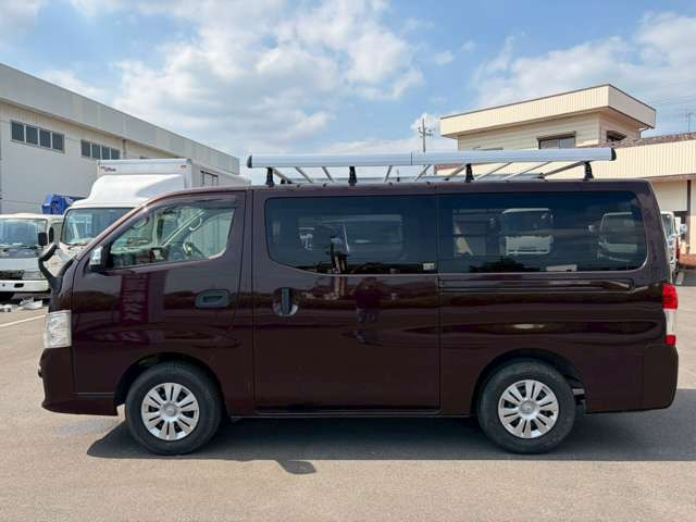 ☆外装洗車・内装クリーニング済み!!☆日本全国納車いたします。☆ドラレコ・バックカメラ・ETC取付も別途料金にて対応しております。☆足回り分解整備・タイヤ交換なども別途料金にて対応可能!!