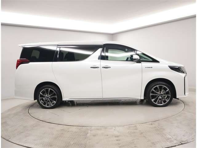 アルファードハイブリッド 2.5 S タイプゴールドII E-Four 4WD