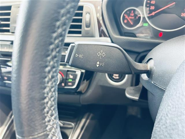 3シリーズセダン320d ラグジュアリー