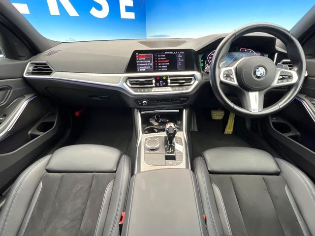 3シリーズセダン320i Mスポーツ